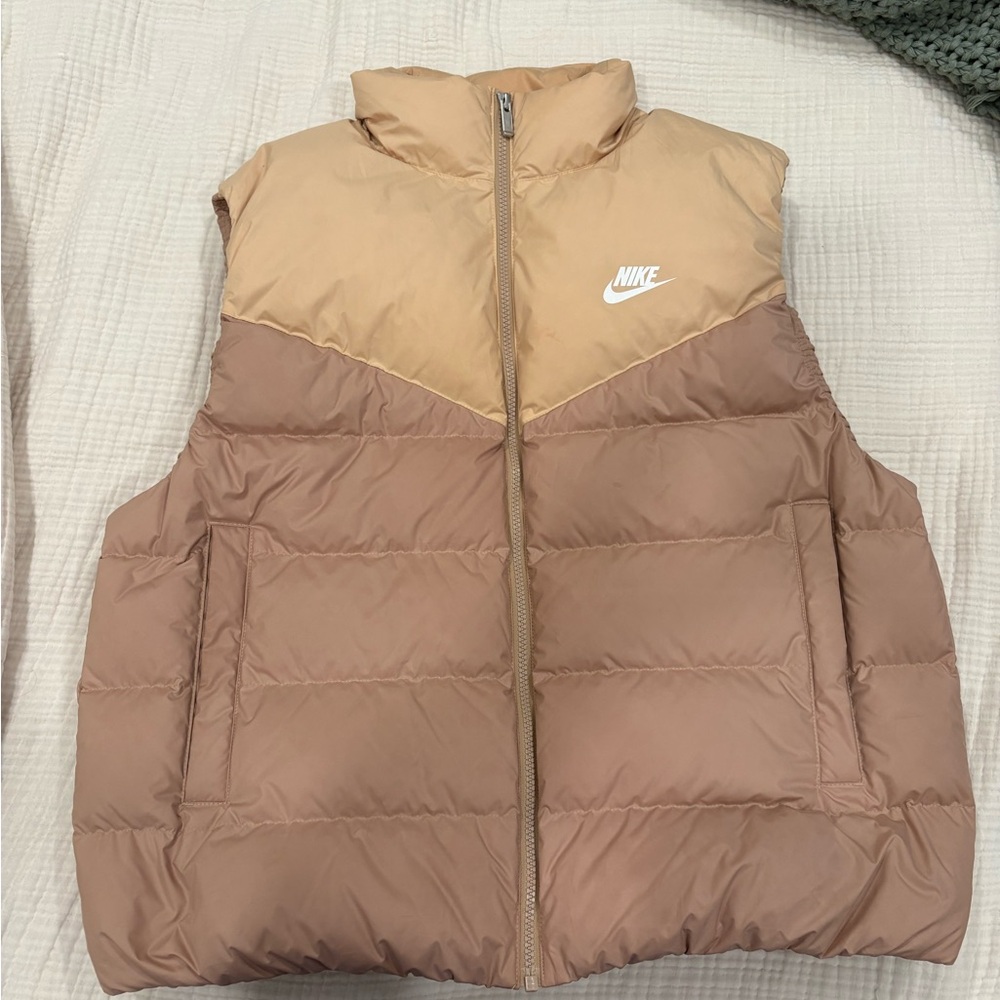 Nike Beige Puffer Vest